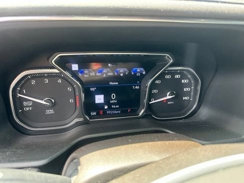 Used 2021 GMC Yukon Denali w/ Denali Premium Package RWD image 48