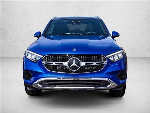 New 2026 Mercedes-Benz GLC 300 4MATIC image 2