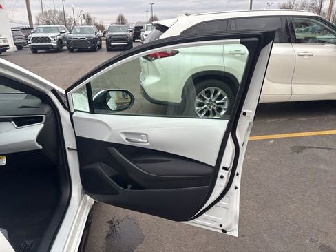 New 2026 Toyota Corolla SE image 24