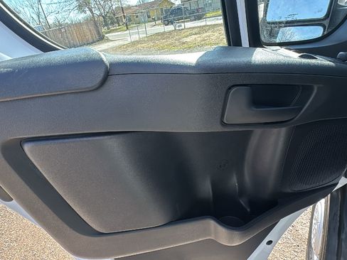 Used 2025 RAM ProMaster 2500 w/ Convenience Group image 11