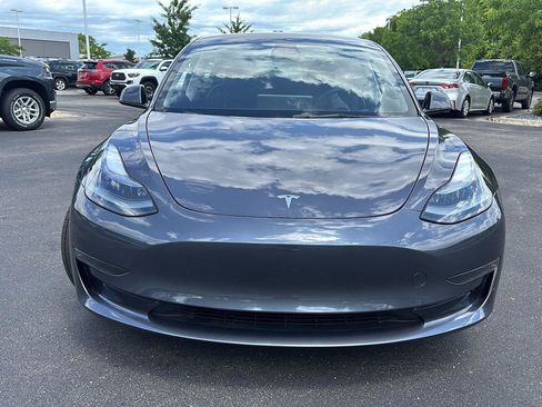 Used 2023 Tesla Model 3 Standard Range RWD image 5
