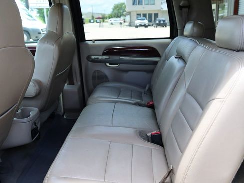Used 2003 Ford Excursion Limited AWD/4WD image 24