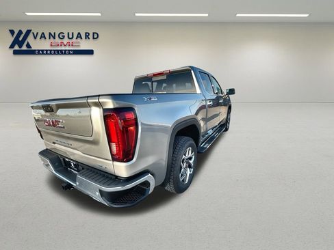 New 2026 GMC Sierra 1500 SLT image 9