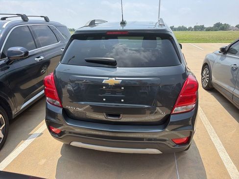Used 2018 Chevrolet Trax LT w/ LT Convenience Package AWD/4WD image 5