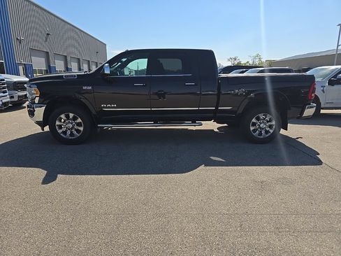 Used 2020 RAM 2500 Limited AWD/4WD image 3
