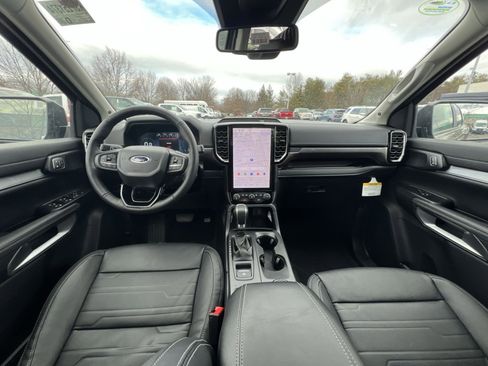 New 2025 Ford Ranger Lariat w/ FX4 Off-Road Package image 23