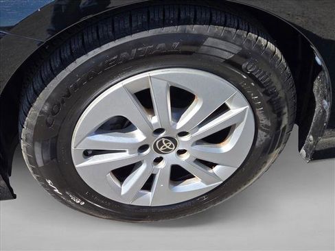 Used 2016 Toyota Prius Two image 22