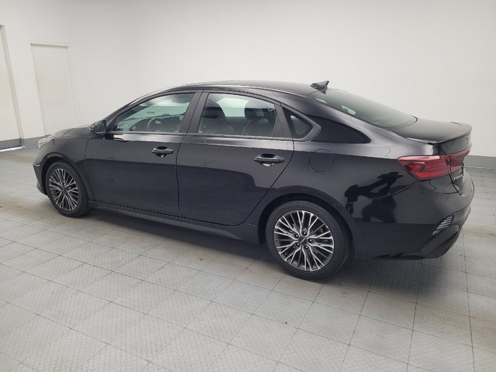 Used 2023 Kia Forte GT-Line w/ GT-Line Premium Package FWD image 3