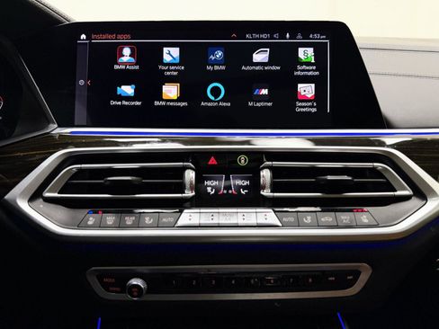 Used 2021 BMW X7 M50i w/ Dynamic Handling Package image 29