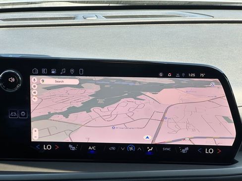 New 2026 Chevrolet Traverse LT w/ Driver Confidence Package FWD image 15