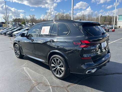 Used 2024 BMW X5 sDrive40i w/ M Sport Package image 21