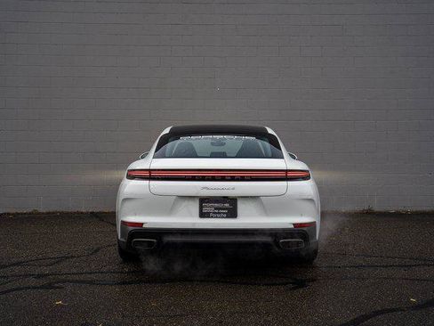 Certified 2025 Porsche Panamera 4 AWD/4WD image 6