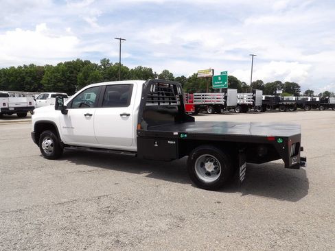 Used 2025 Chevrolet Silverado 3500 W/T w/ WT Convenience Package AWD/4WD image 4