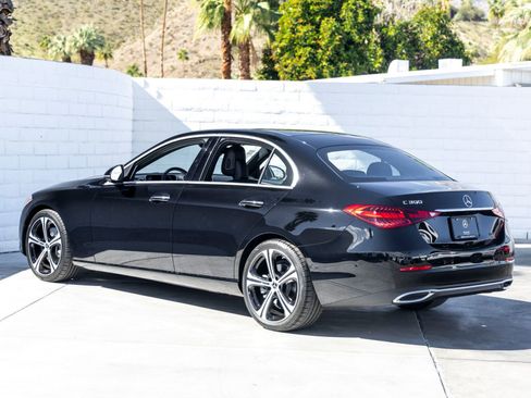Used 2025 Mercedes-Benz C 300 Sedan image 7