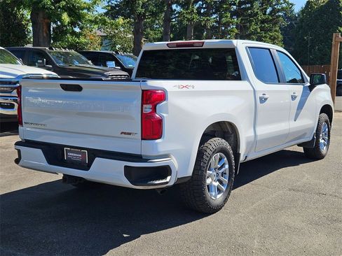Used 2023 Chevrolet Silverado 1500 RST image 7
