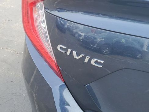 Used 2019 Honda Civic LX image 7