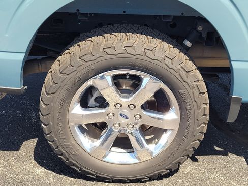 Used 2023 Ford F150 XLT w/ Equipment Group 302A High AWD/4WD image 10