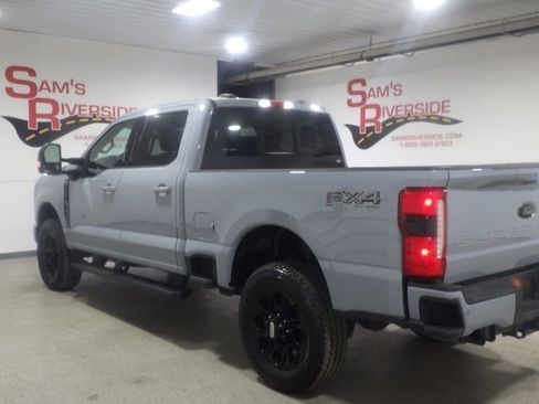 Used 2026 Ford F350 Lariat w/ Black Appearance Package AWD/4WD image 2