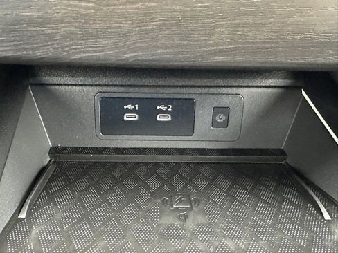 Certified 2025 Nissan Murano Platinum w/ Cargo Package image 39