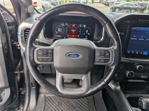 Used 2021 Ford F150 Lariat w/ Equipment Group 502A High AWD/4WD image 17