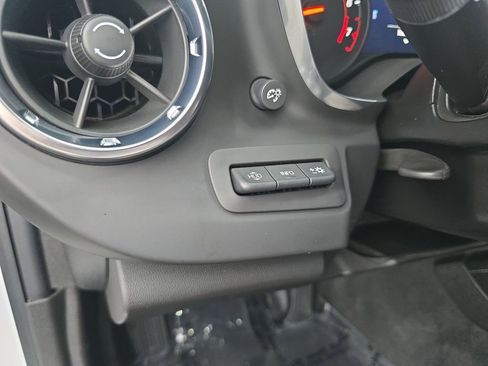 Used 2021 Chevrolet Camaro SS image 20