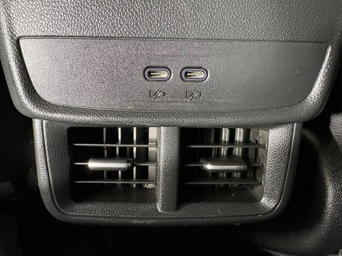 Used 2025 GMC Terrain Elevation image 37