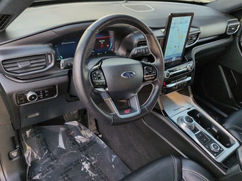 Certified 2023 Ford Explorer ST w/ Equipment Group 401A image 10