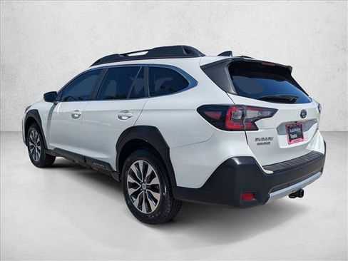 Used 2023 Subaru Outback Limited AWD/4WD image 8