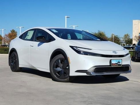 New 2026 Toyota Prius Plug-In Hybrid FWD image 22