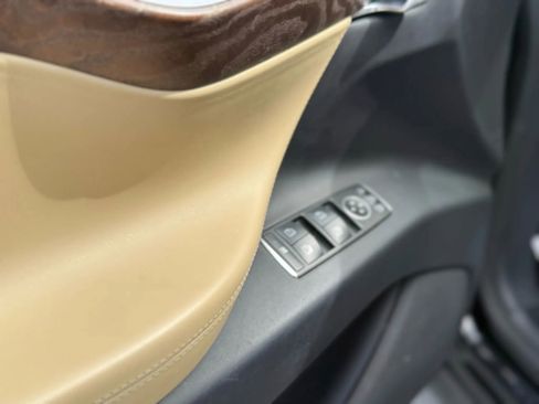 Used 2016 Tesla Model X 75D image 21