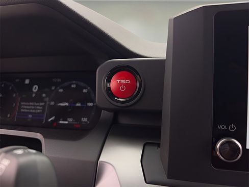 Used 2025 Toyota 4Runner TRD Off-Road image 23