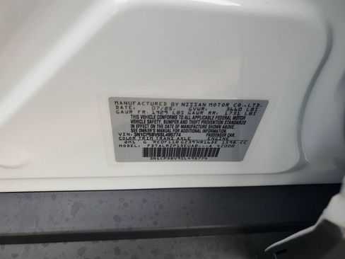 New 2025 Nissan Kicks Play S image 35