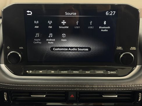 Used 2023 Nissan Rogue SL w/ SL Premium Package image 25