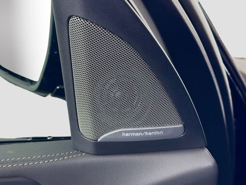 New 2026 BMW X5 xDrive50e w/ M Sport Package image 22