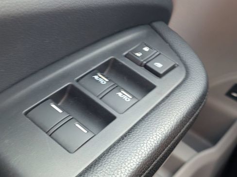Used 2017 Honda Pilot EX-L image 17