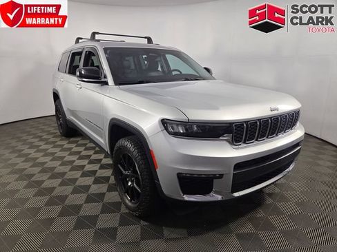 Used 2022 Jeep Grand Cherokee L Limited AWD/4WD image 1