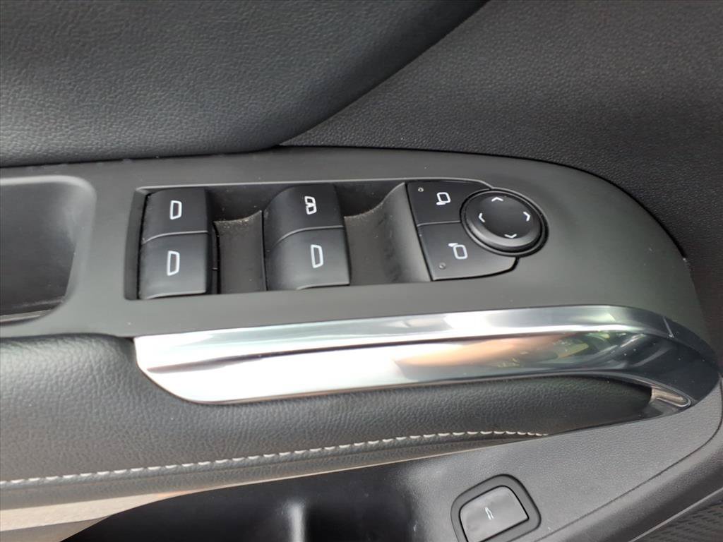 Used 2025 Chevrolet Traverse LT AWD/4WD image 24