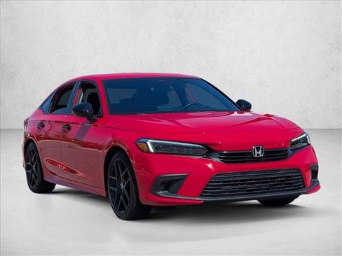 Used 2022 Honda Civic Sport image 3