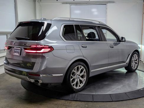 Used 2025 BMW X7 xDrive40i image 9