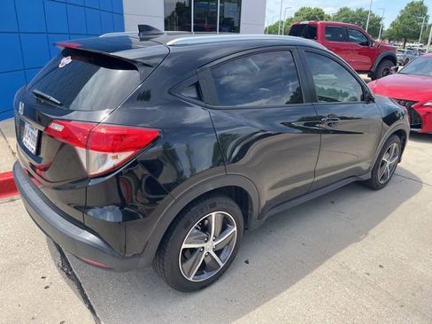 Used 2021 Honda HR-V EX-L image 4