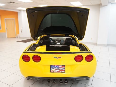 Used 2011 Chevrolet Corvette Grand Sport RWD image 10