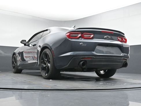 Used 2022 Chevrolet Camaro LT RWD image 21