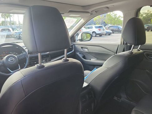 Certified 2024 Nissan Rogue SV w/ SV Premium Package image 16