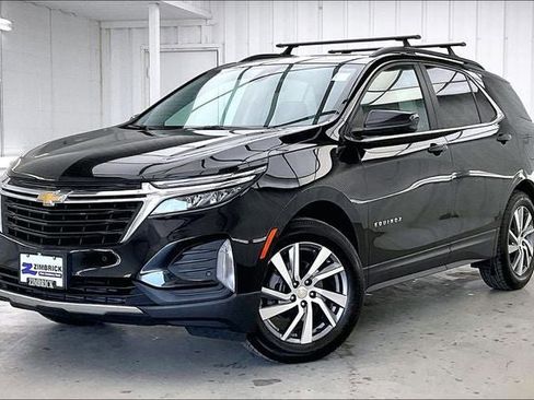 Used 2022 Chevrolet Equinox LT image 2