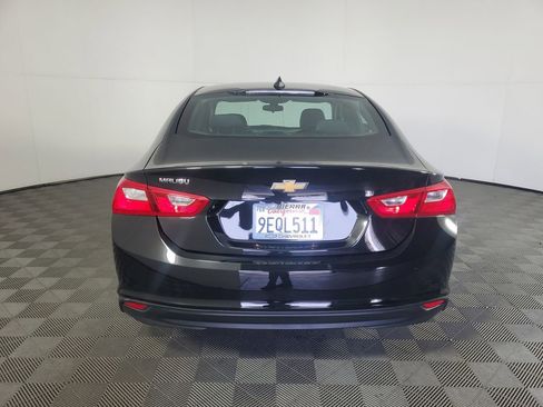 Used 2022 Chevrolet Malibu LS image 5