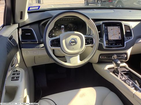 Used 2020 Volvo XC90 T5 Momentum AWD/4WD image 12