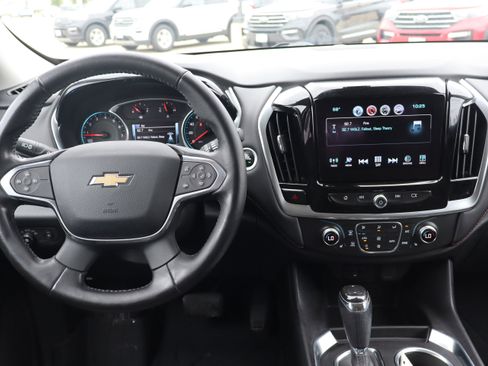Used 2019 Chevrolet Traverse LT image 15