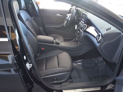 Used 2015 Mercedes-Benz GLA 250 image 20