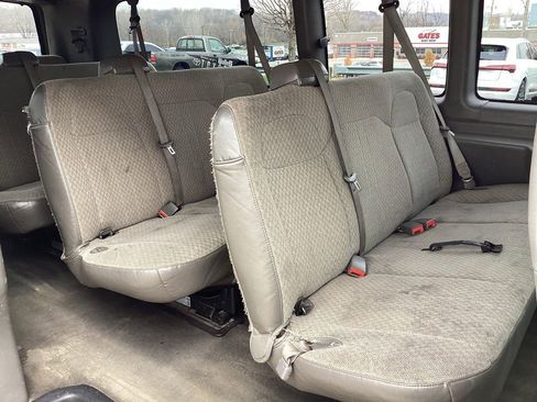 Used 2016 Chevrolet Express 3500 LT w/ LT Preferred Equipment Group image 13