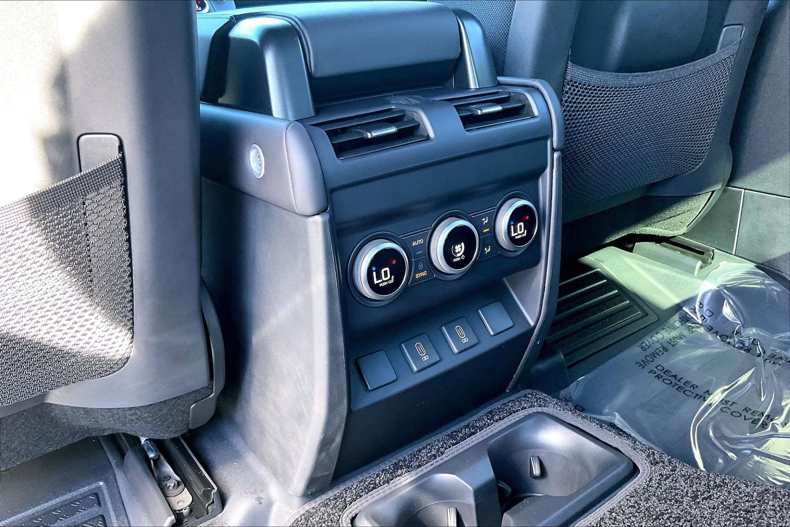 New 2026 Land Rover Defender 130 V8 AWD/4WD image 25